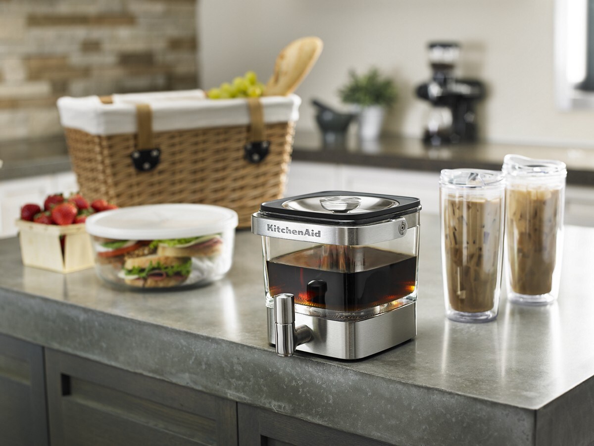 28 oz Cold Brew Coffee Maker - Brushed Stainless Steel - Image 6