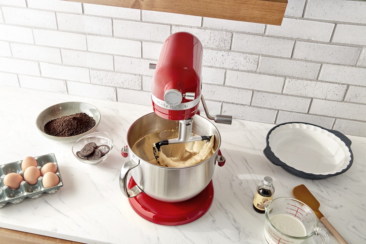 Double Flex Edge Beater for select KitchenAid® Bowl-Lift Stand Mixers - Silver - Image 5