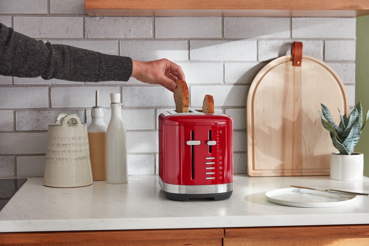 2 Slice Toaster - Empire Red - Image 3